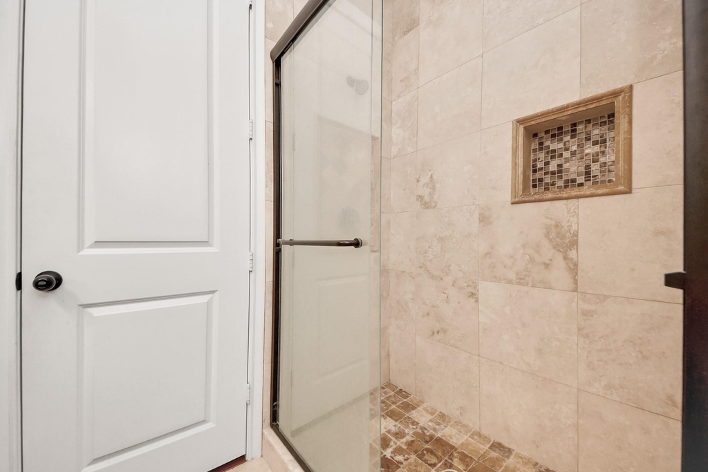 11045 Upland Forest Drive - Photo 10