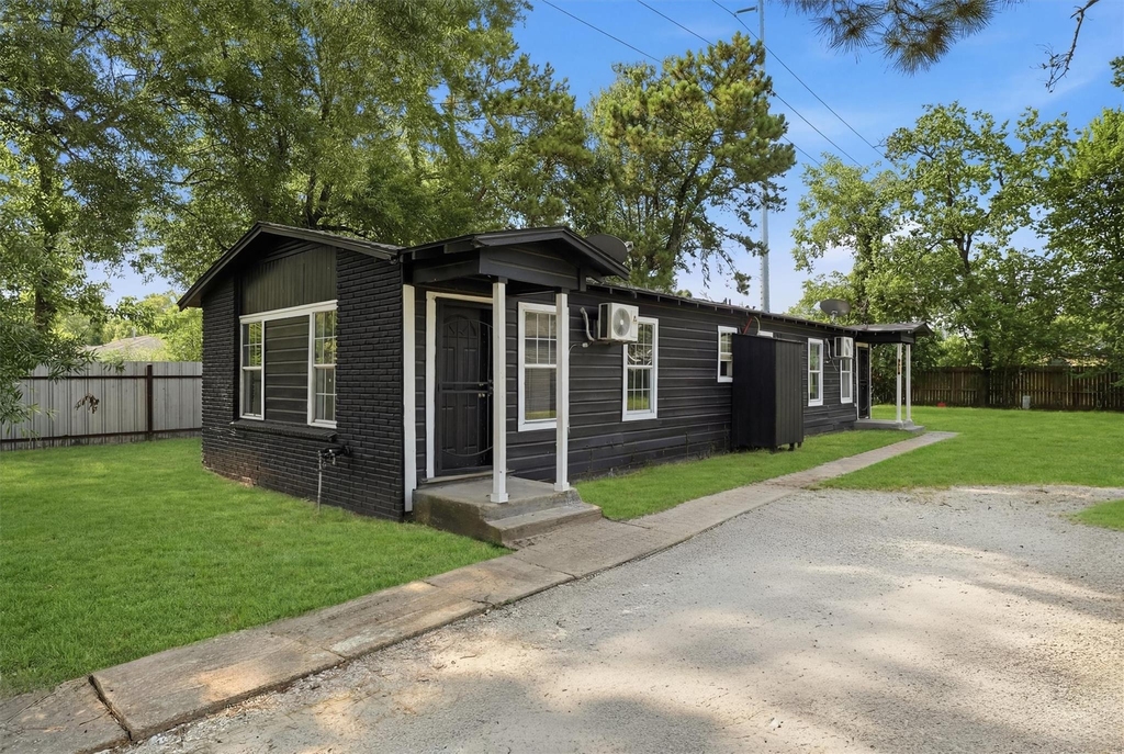 8030 Record Street - Photo 4