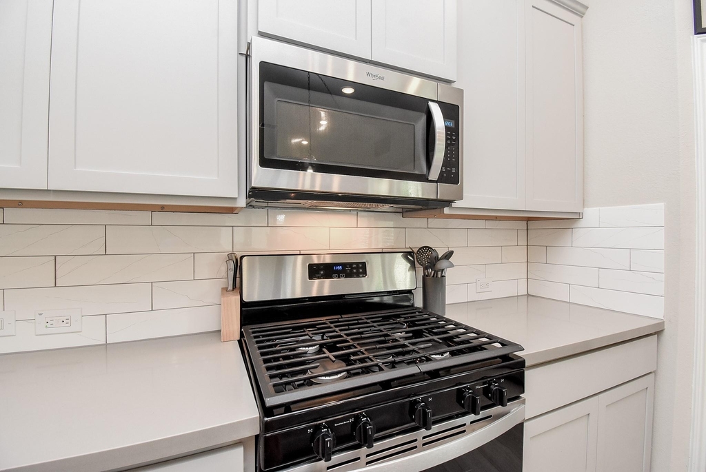 17007 Shine Bright Court - Photo 10