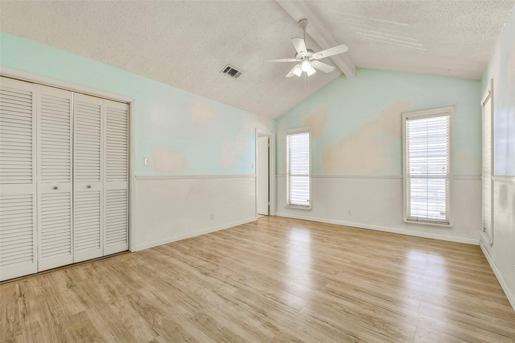 1073 Redfish Street - Photo 19