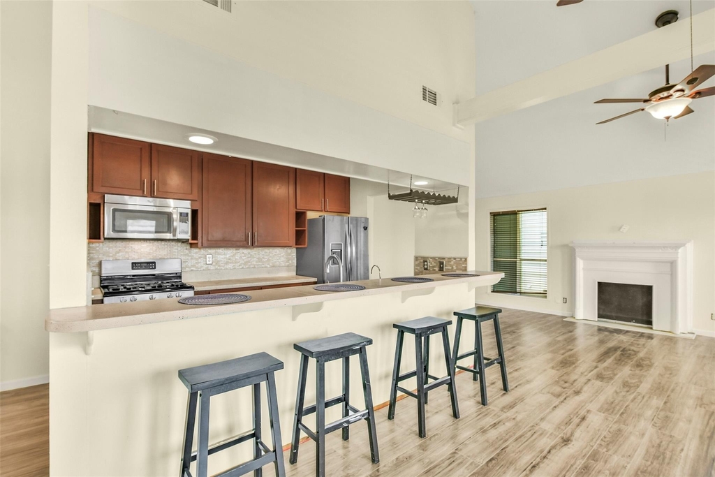 1073 Redfish Street - Photo 8