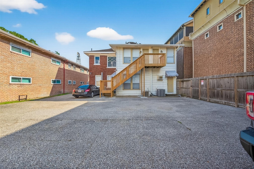 324 W Alabama Street - Photo 28