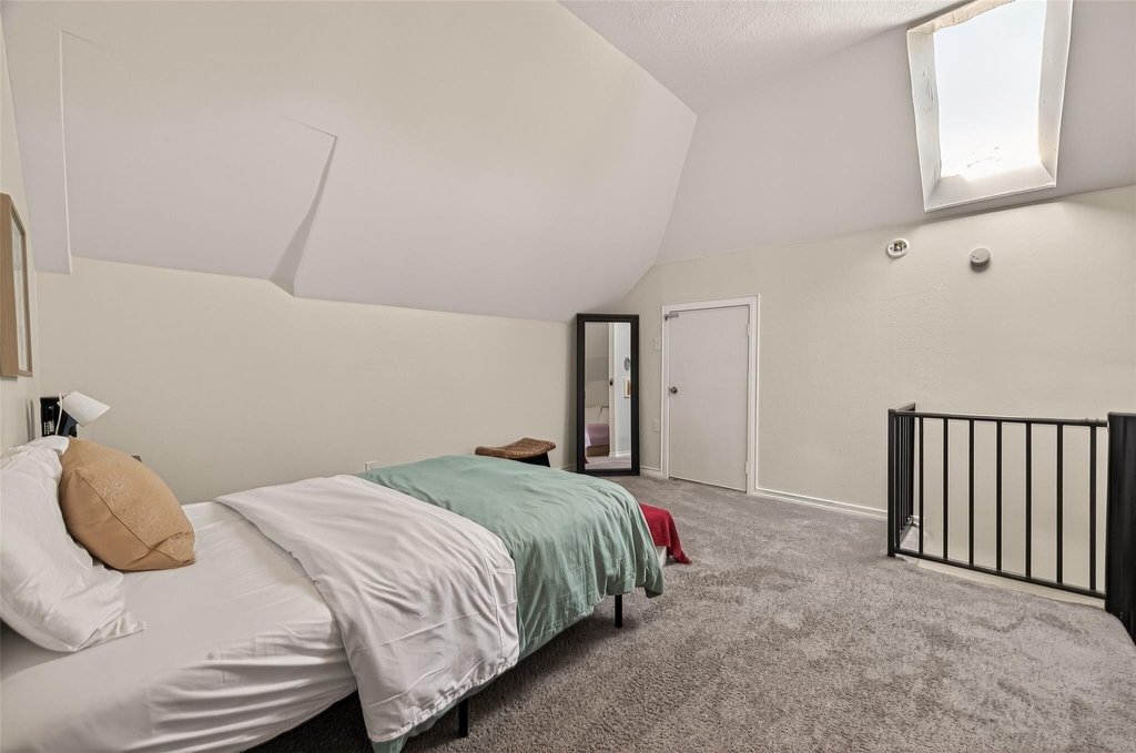 324 W Alabama Street - Photo 17