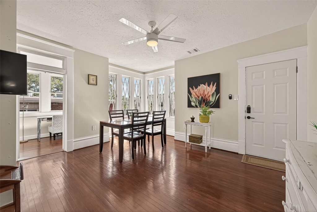 324 W Alabama Street - Photo 3