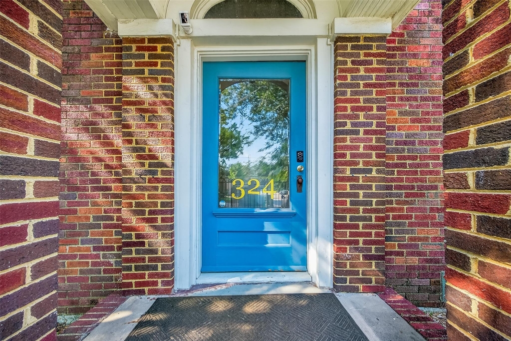 324 W Alabama Street - Photo 24