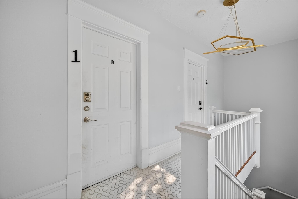 324 W Alabama Street - Photo 26