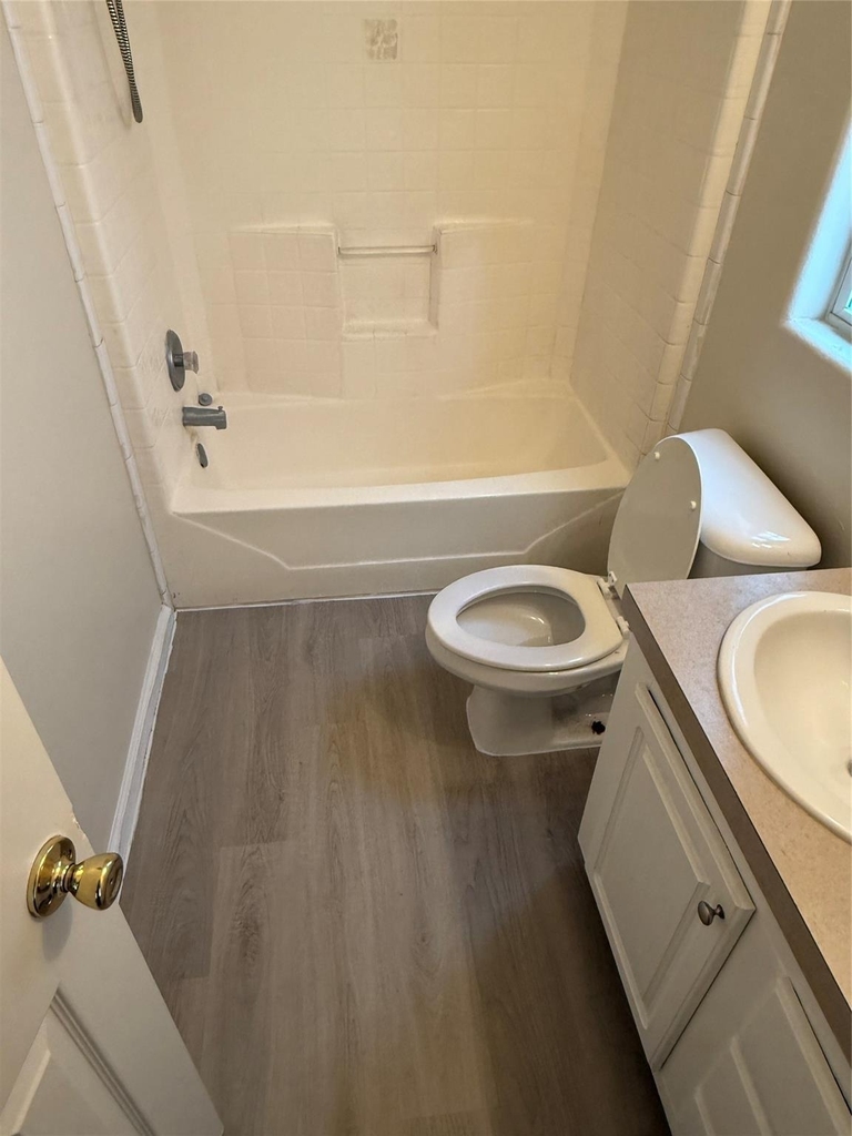 7806 Beckley - Photo 9