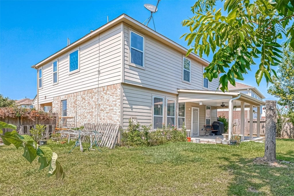 19223 Brook Village Road - Photo 47