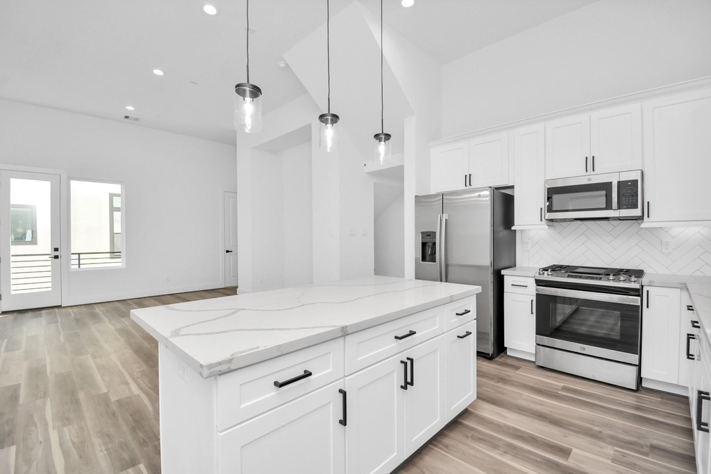 1507 Robin Street - Photo 10
