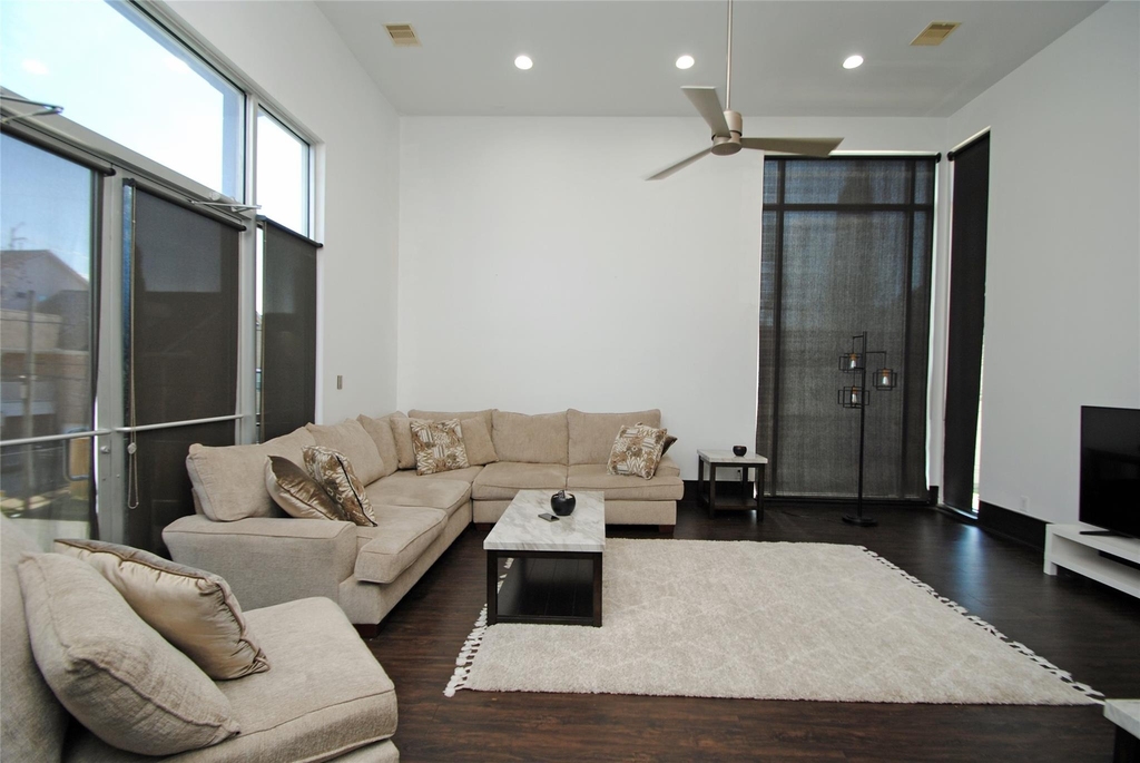 4118 Floyd Street - Photo 18