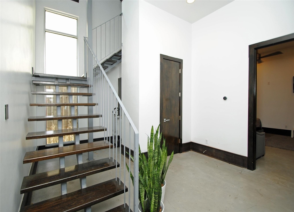 4118 Floyd Street - Photo 4