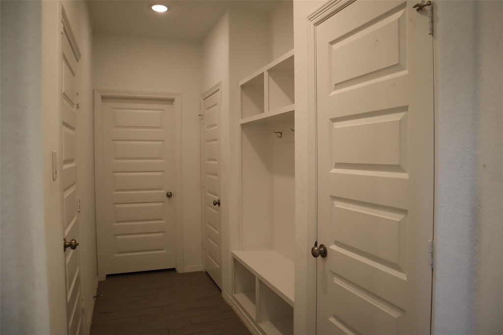5806 Aurora Greens Lane - Photo 5