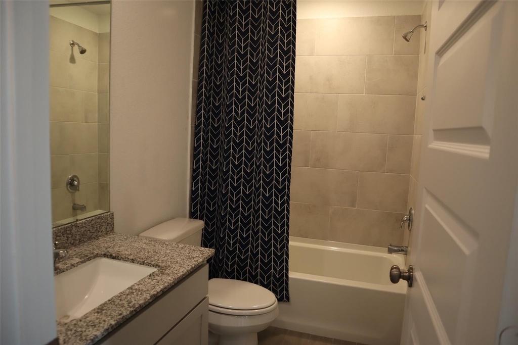 5806 Aurora Greens Lane - Photo 12