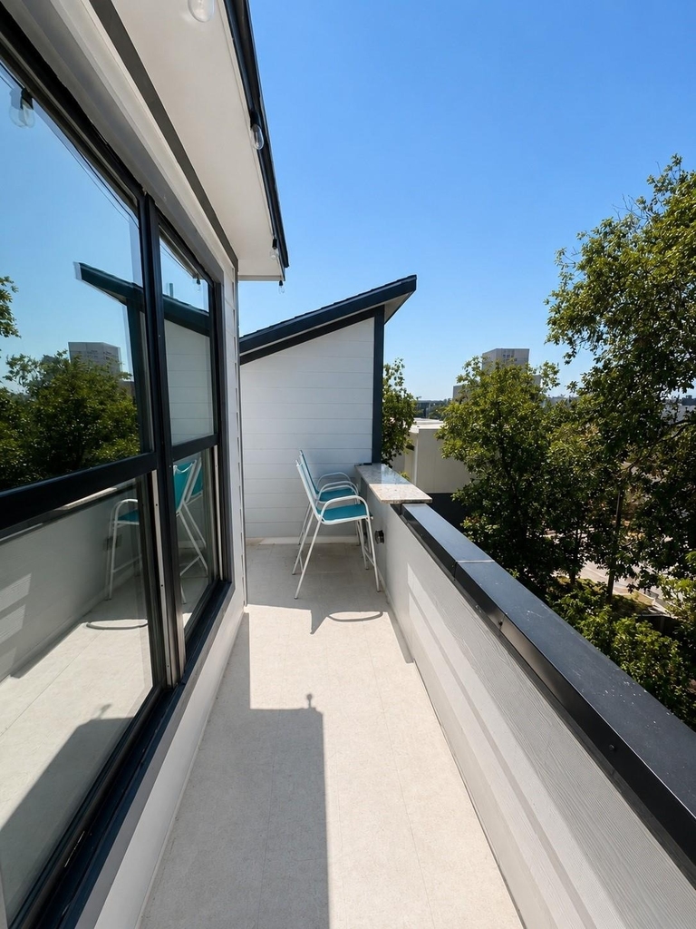 4406 Munger Avenue - Photo 24