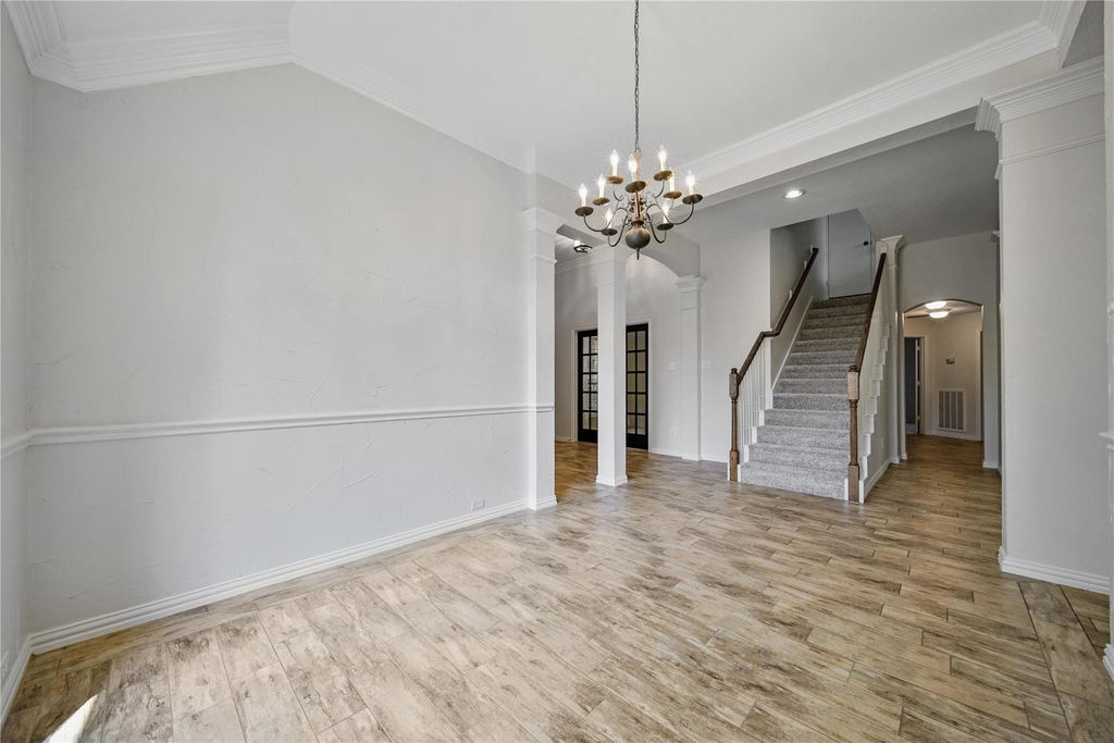 14 Beauty Bower Place - Photo 11