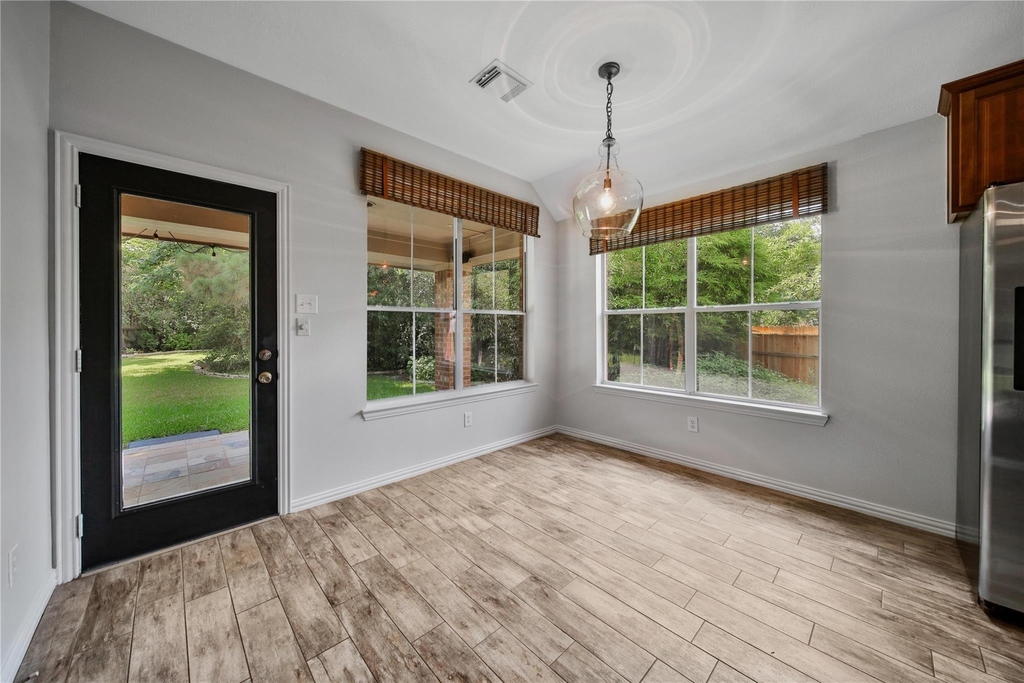 14 Beauty Bower Place - Photo 19