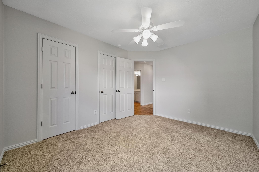 14 Beauty Bower Place - Photo 30