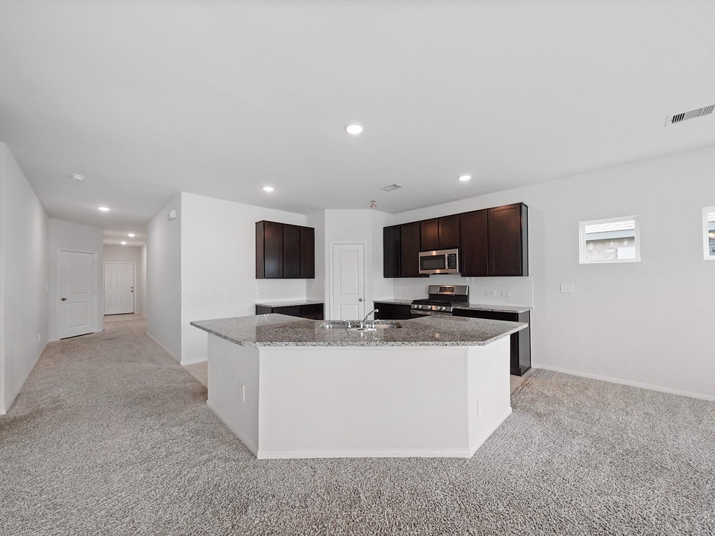 15102 Wiltshire Castle Ln - Photo 3