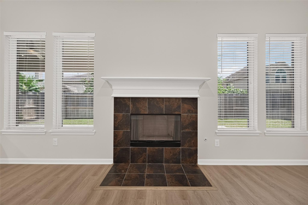 5607 Granite Falls Ln - Photo 9