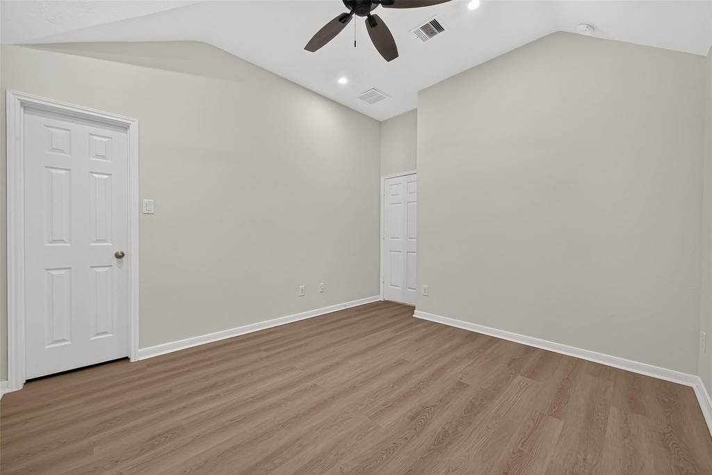 5607 Granite Falls Ln - Photo 3