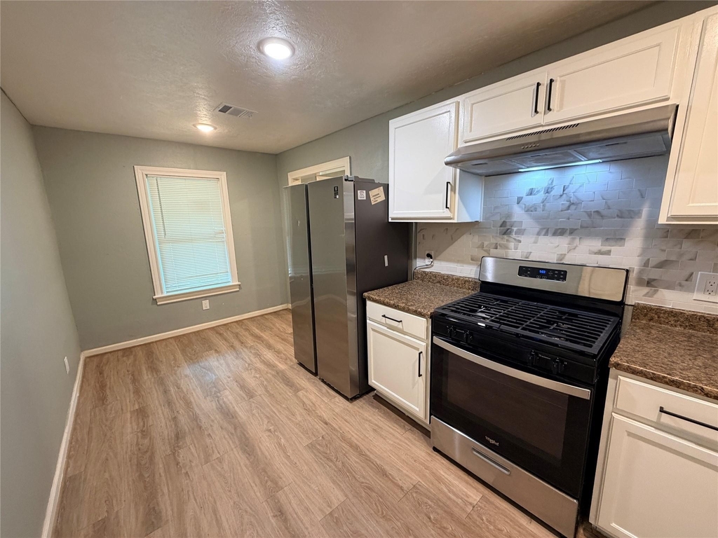 505 Sikes Street - Photo 5