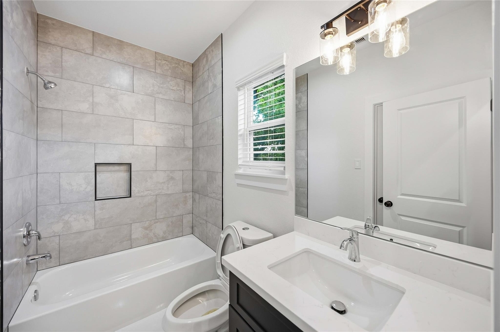 8412 Darien Street - Photo 16