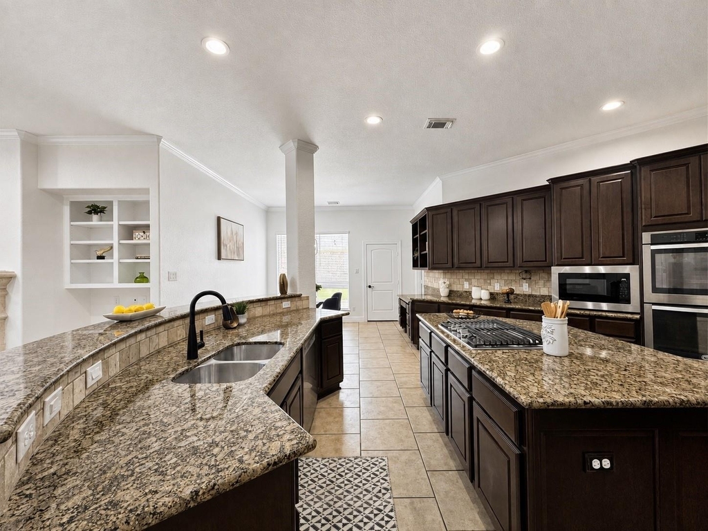 3301 Elm Creek Drive - Photo 12