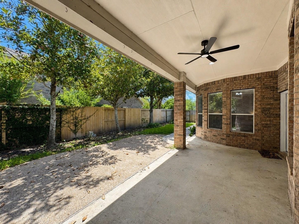 3301 Elm Creek Drive - Photo 36