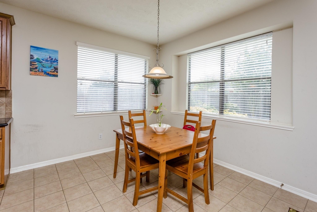 6706 Ashworth Drive - Photo 10