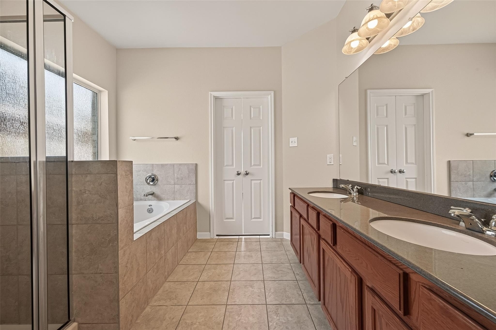 9118 Cavalier Lane - Photo 32