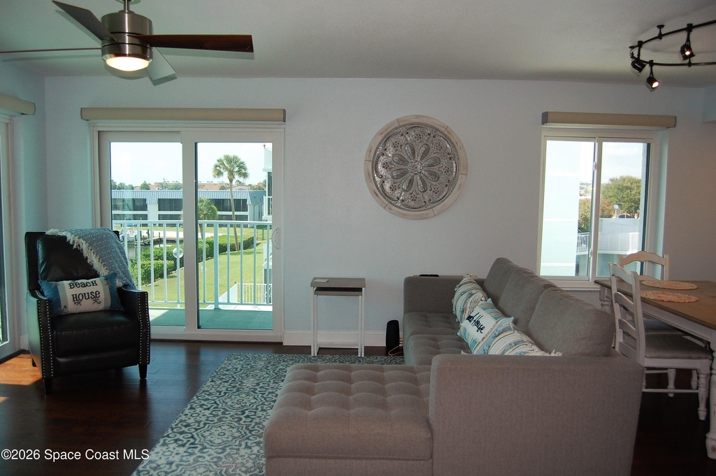 1700 Commodore Boulevard - Photo 5