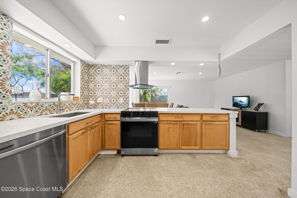 2050 Port Malabar Boulevard Ne - Photo 2