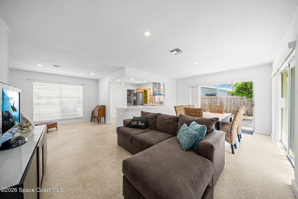 2050 Port Malabar Boulevard Ne - Photo 7