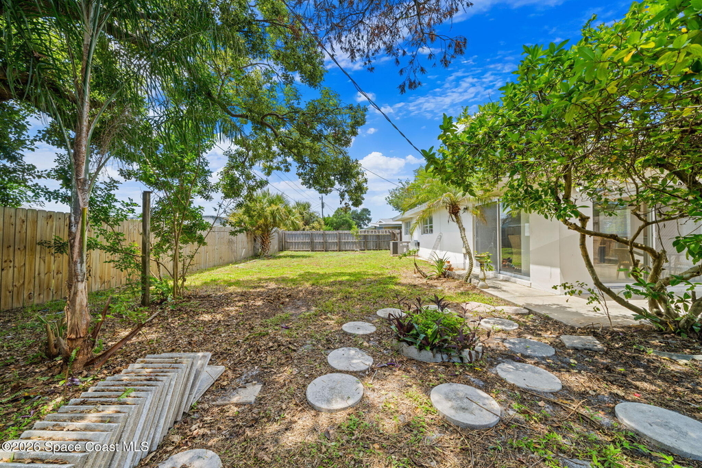 2050 Port Malabar Boulevard Ne - Photo 21