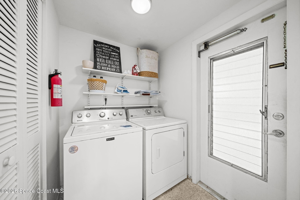 2050 Port Malabar Boulevard Ne - Photo 18