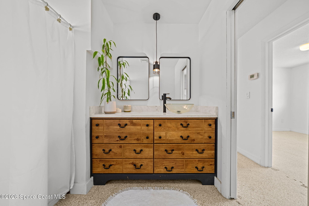 2050 Port Malabar Boulevard Ne - Photo 11