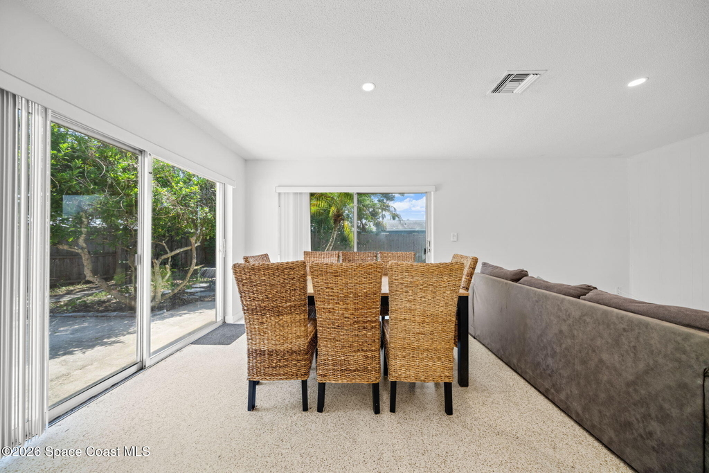2050 Port Malabar Boulevard Ne - Photo 8