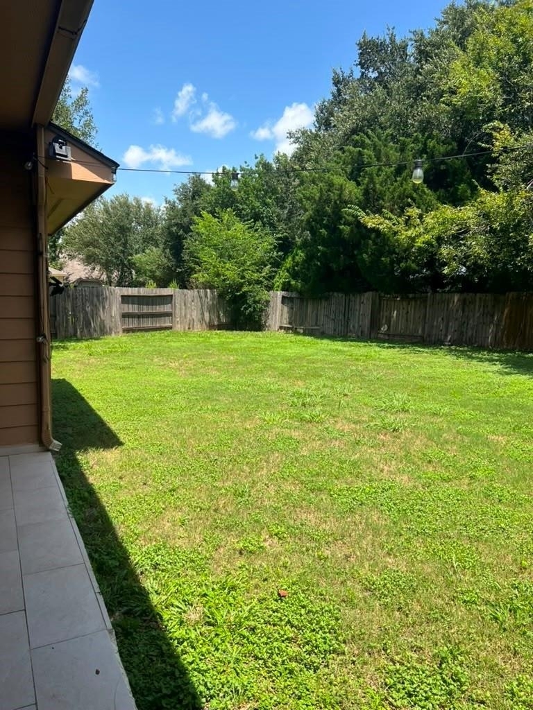5523 Waverdale Court - Photo 10