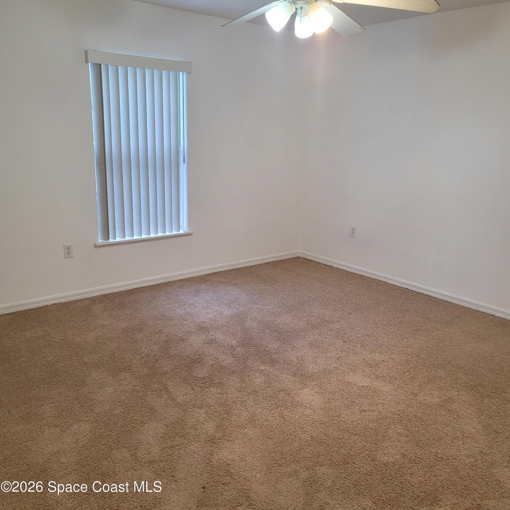 4615 Elena Way - Photo 5