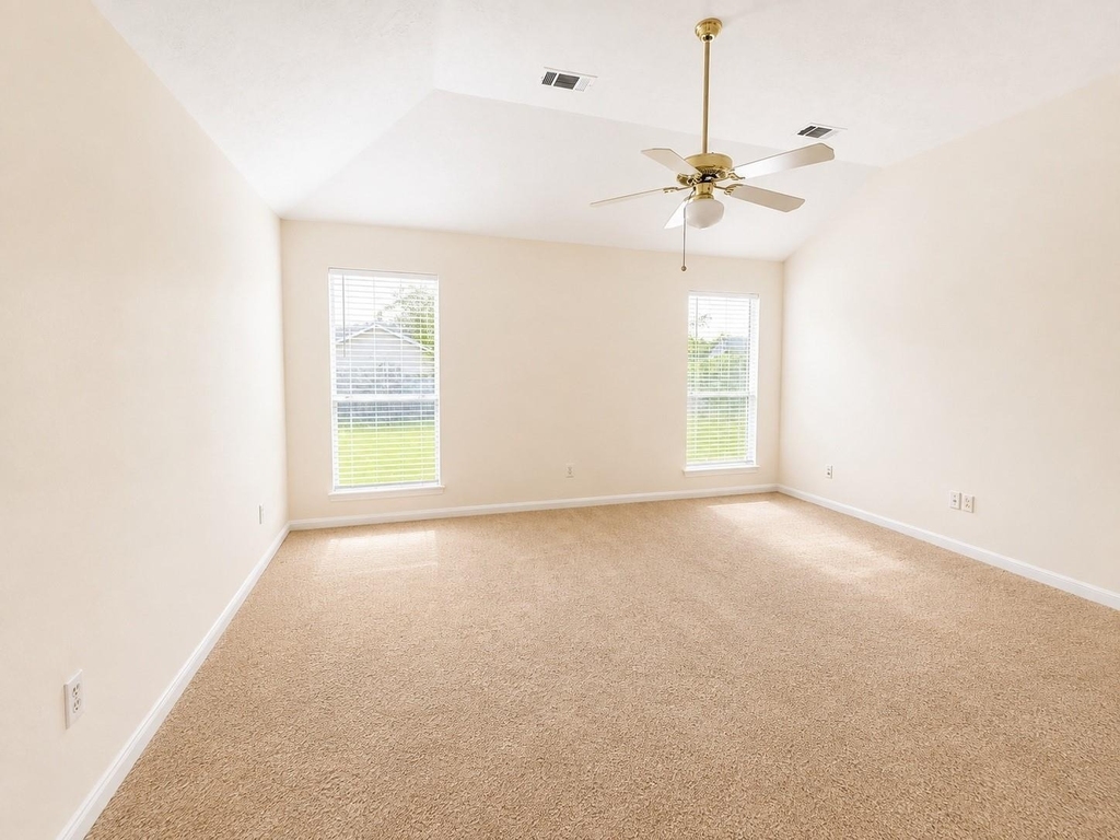6858 Stillwater Drive - Photo 6