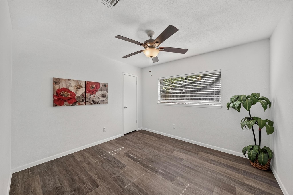 18706 Clover Glen Lane - Photo 10