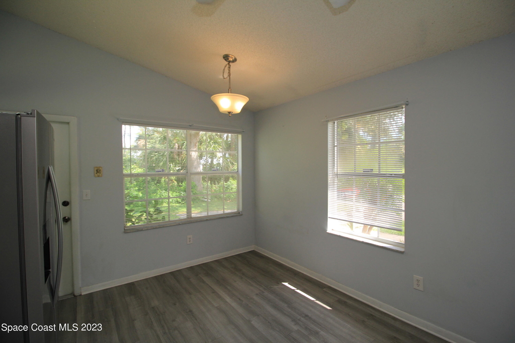 220 Tipton Road Sw - Photo 4