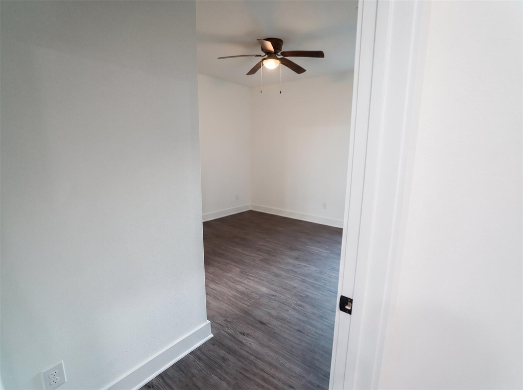 5838 Beldart Street - Photo 13