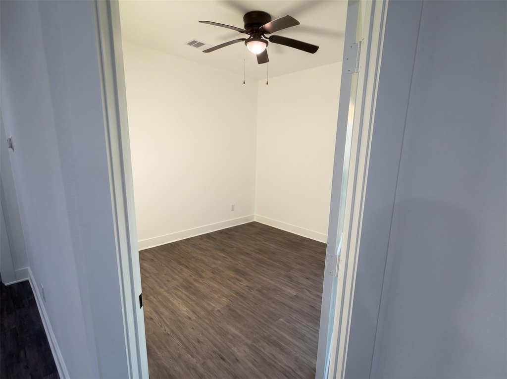 5838 Beldart Street - Photo 10