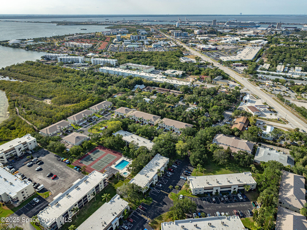 200 International Drive - Photo 41