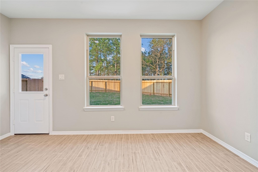 10714 Catclaw Court - Photo 7