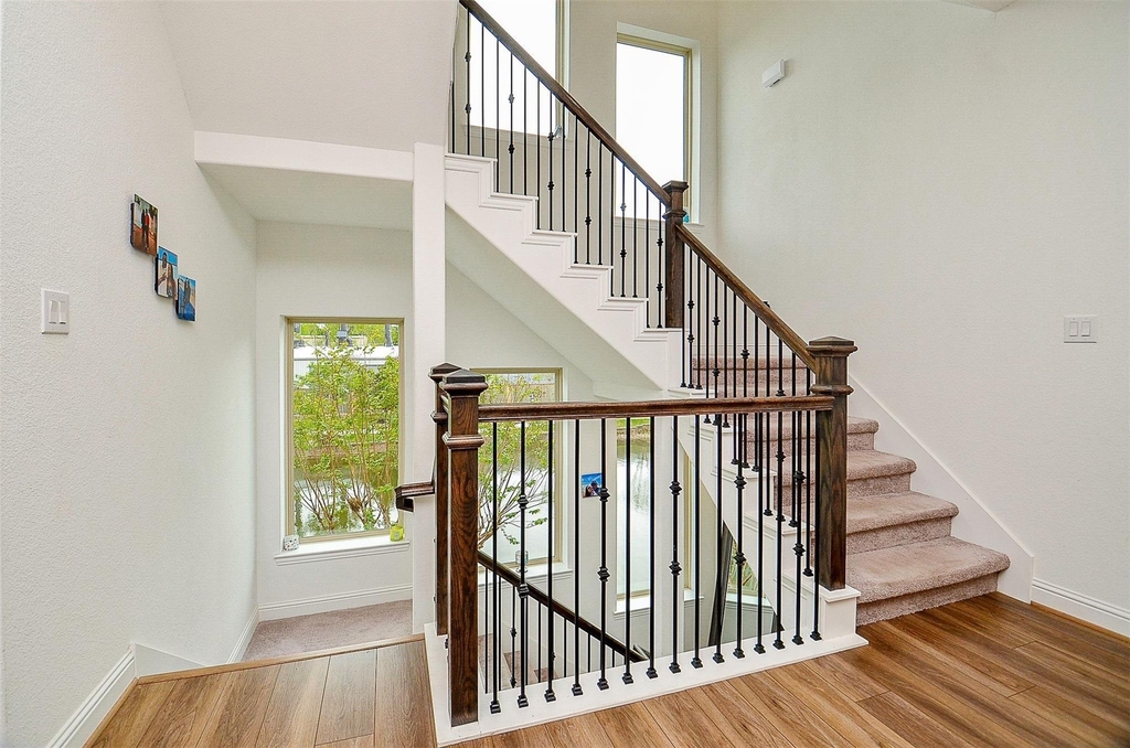 11021 Mikula Drive - Photo 17