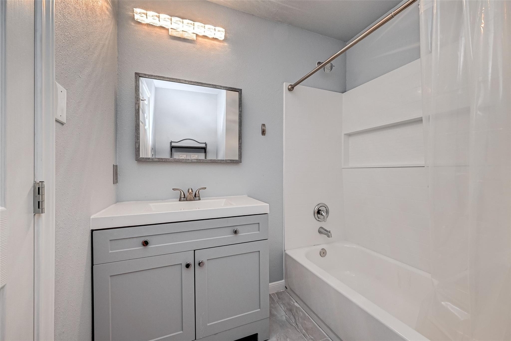 15897 Dewberry Lane - Photo 7