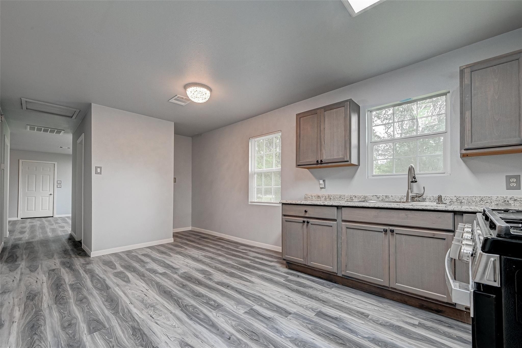 15897 Dewberry Lane - Photo 5