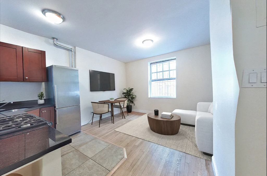 West 11th Street - Photo 1